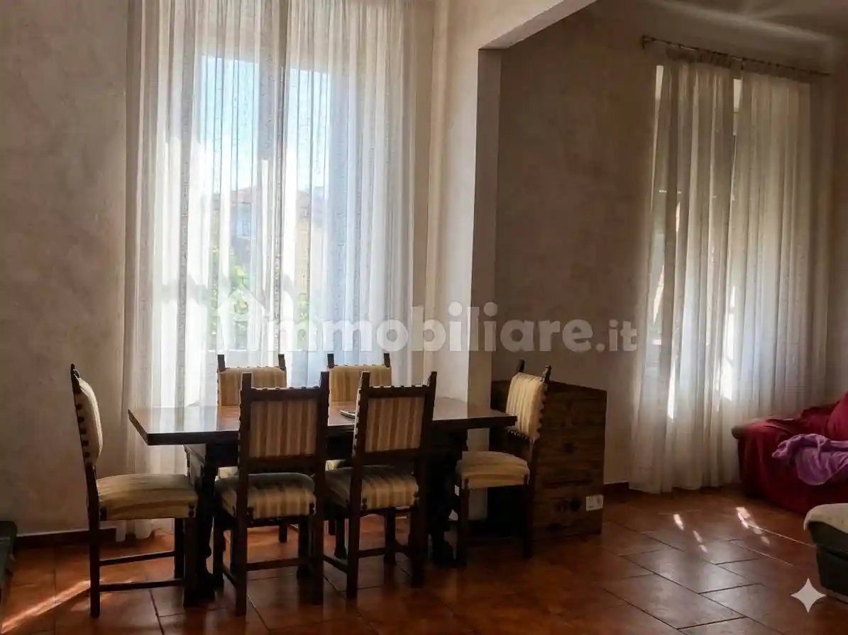 Appartamento in vendita a Livorno