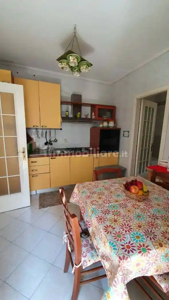 Appartamento in affitto a Napoli