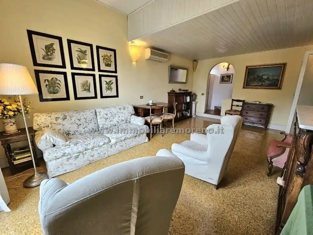 Appartamento in vendita a Firenze