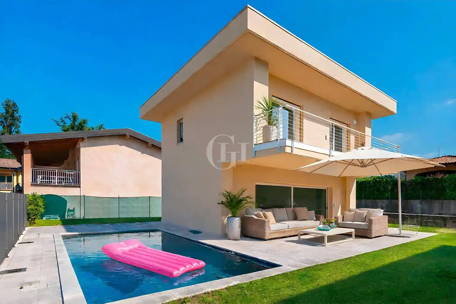 Villa in vendita a Manerba del Garda