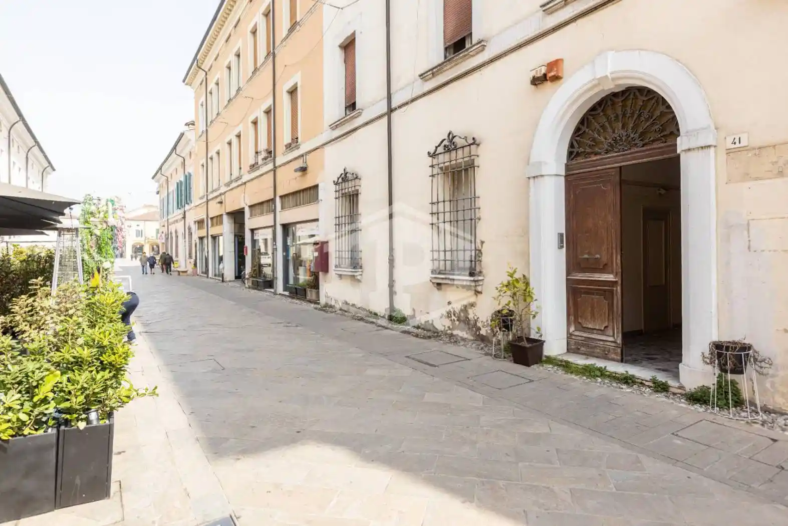 Palazzo - Edificio in vendita a Cervia