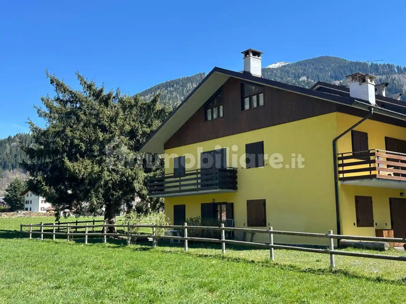 Appartamento in vendita a Pinzolo