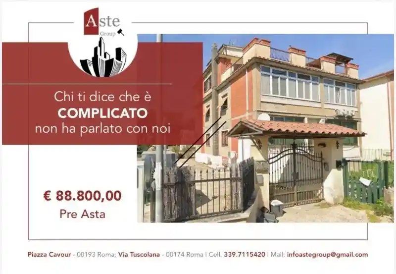 Appartamento in vendita a Roma