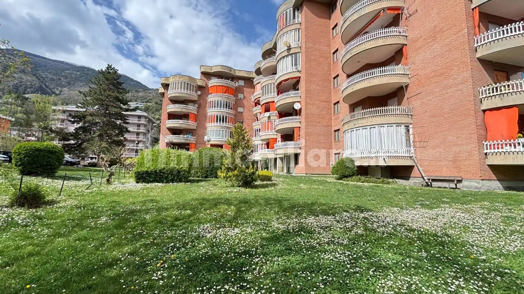 Appartamento in vendita a Aosta