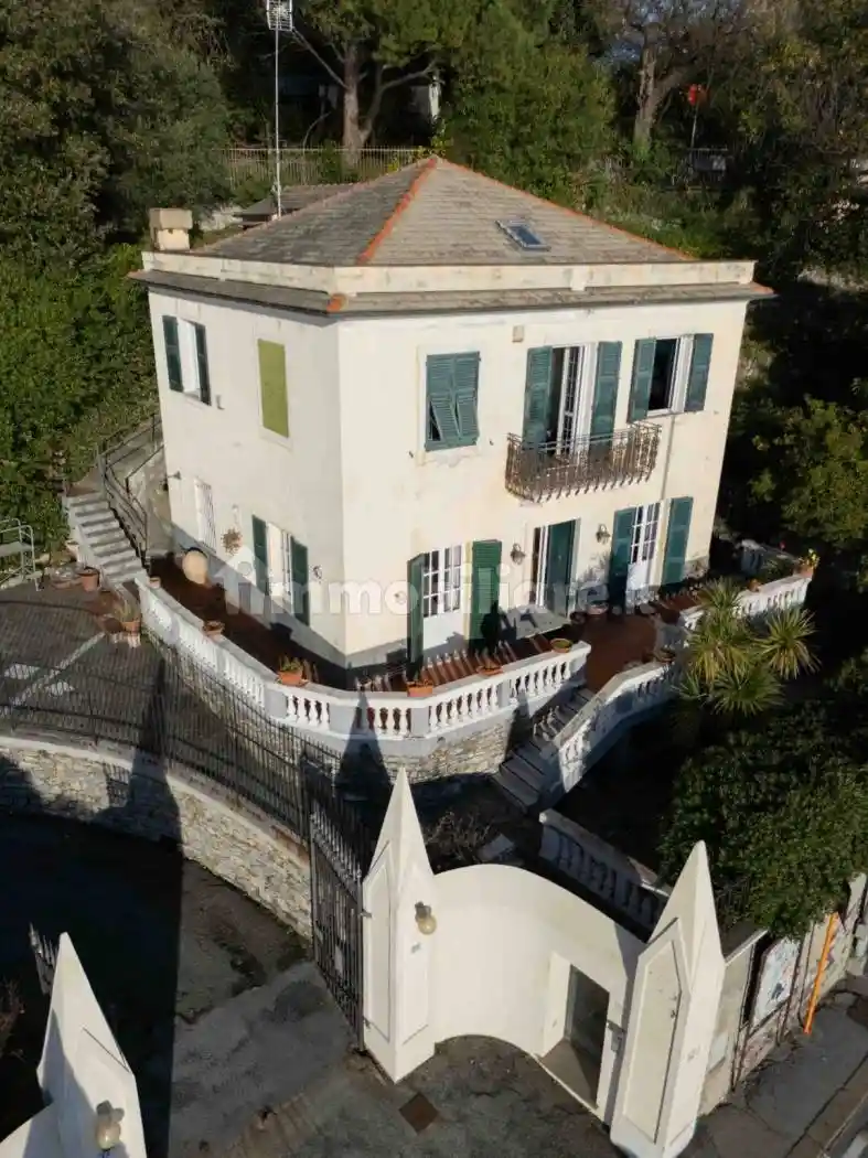 Villa in vendita a Genova