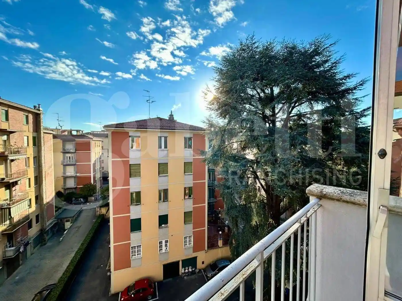 Appartamento in vendita a Bologna