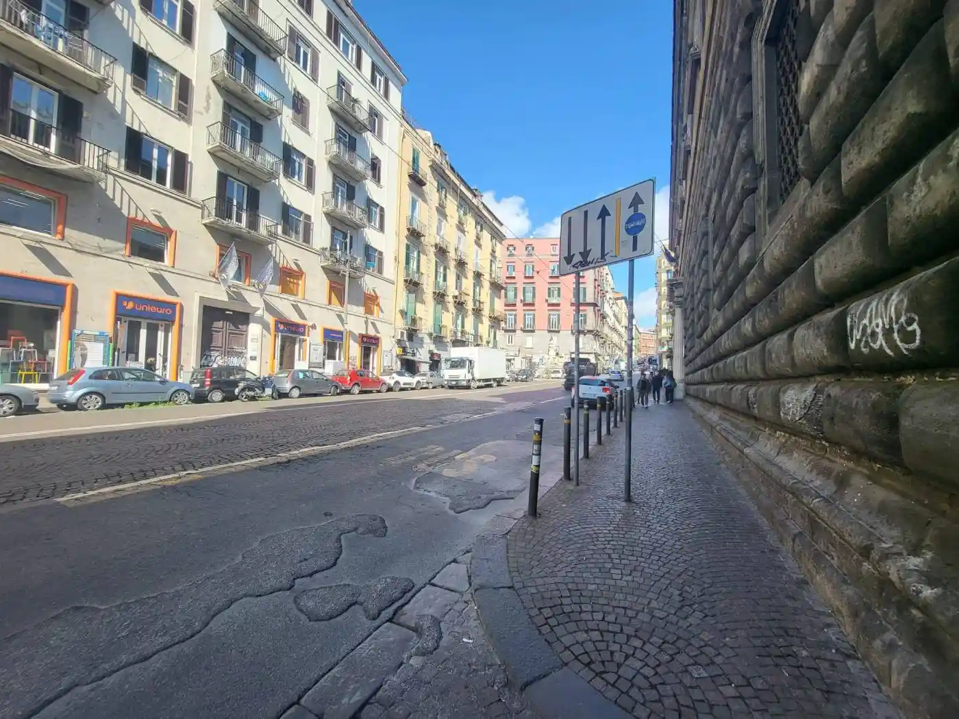 Appartamento in vendita a Napoli