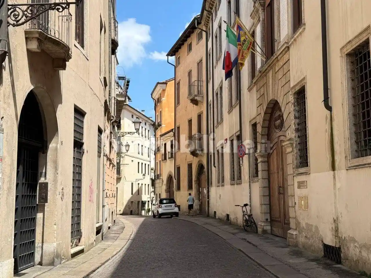 Palazzo - Edificio in vendita a Vicenza