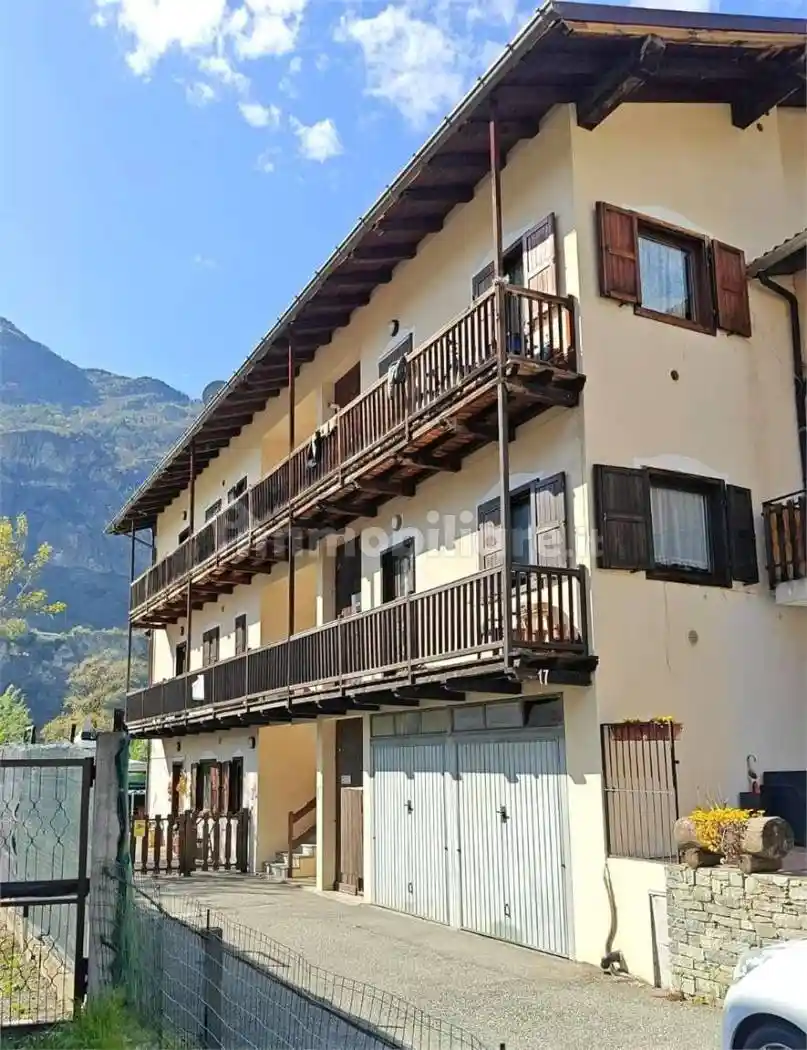 Appartamento in vendita a Montjovet