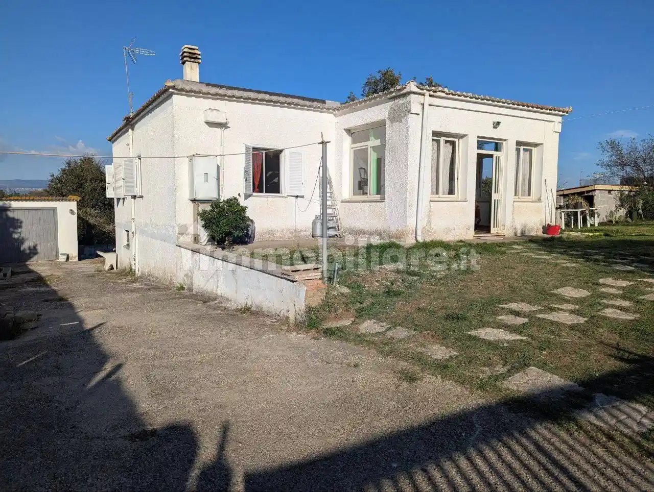 Villa in vendita a Aprilia