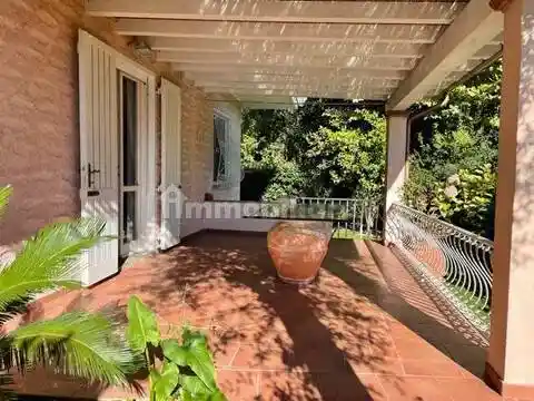 Villa in vendita a Forte dei Marmi