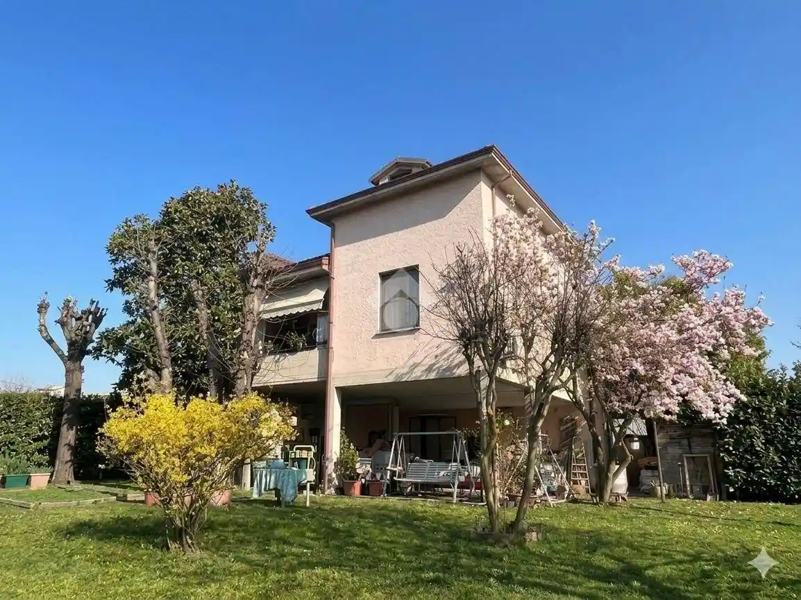 Appartamento in vendita a Torrile
