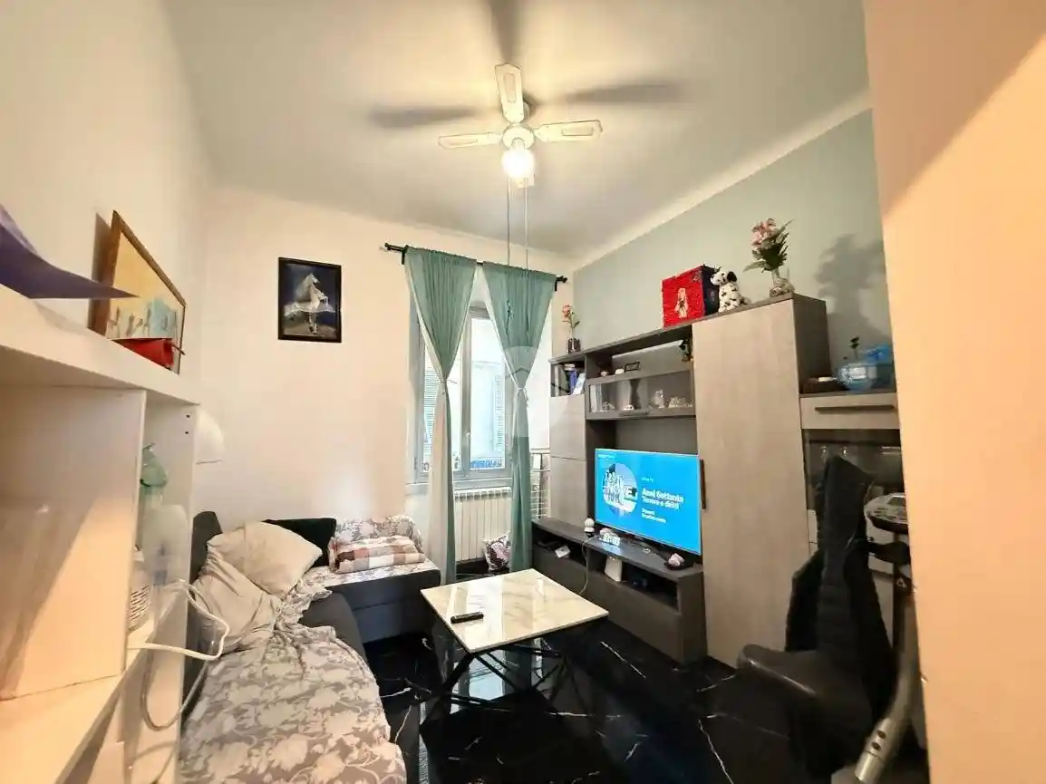 Appartamento in vendita a Genova