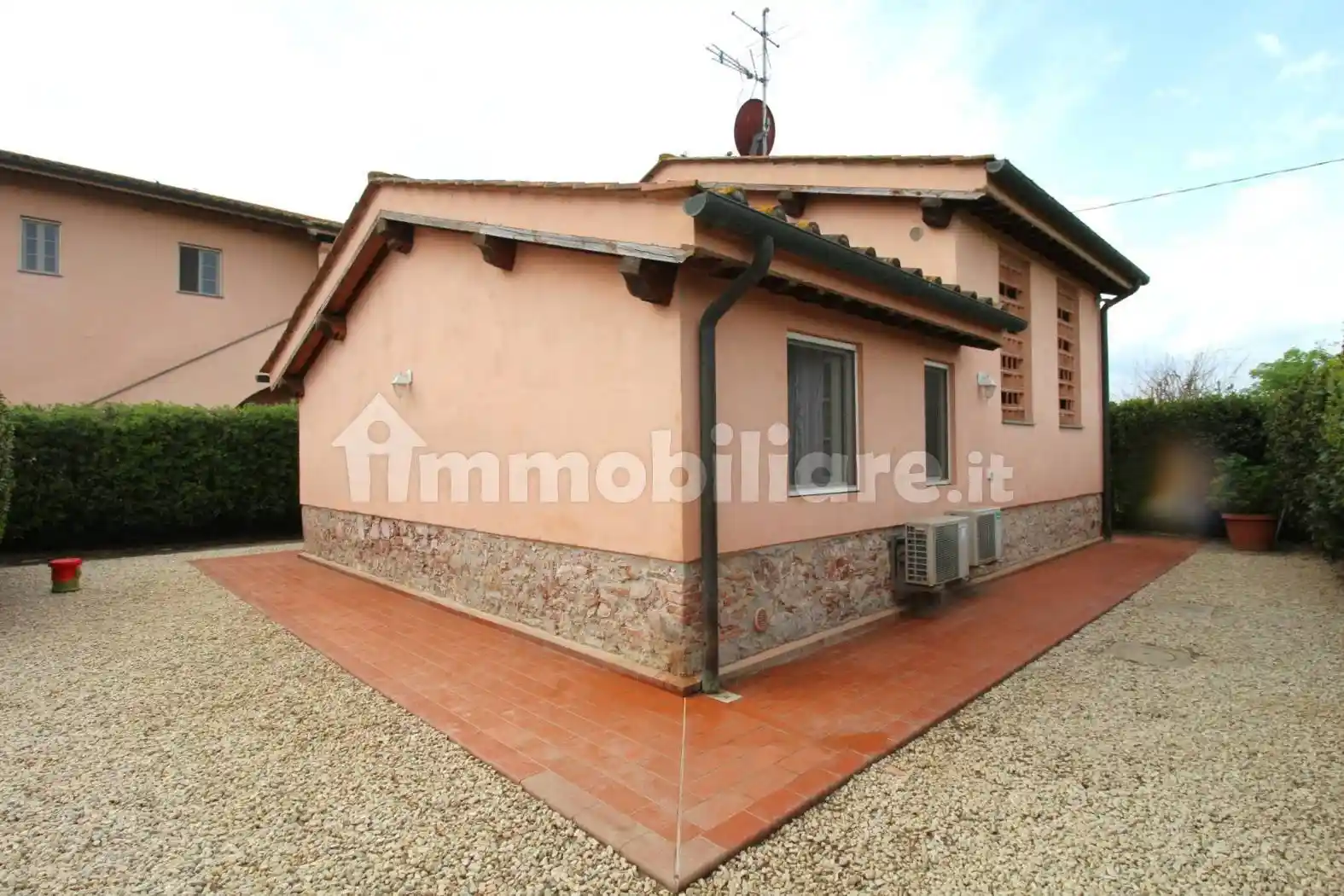Villa in vendita a Pisa