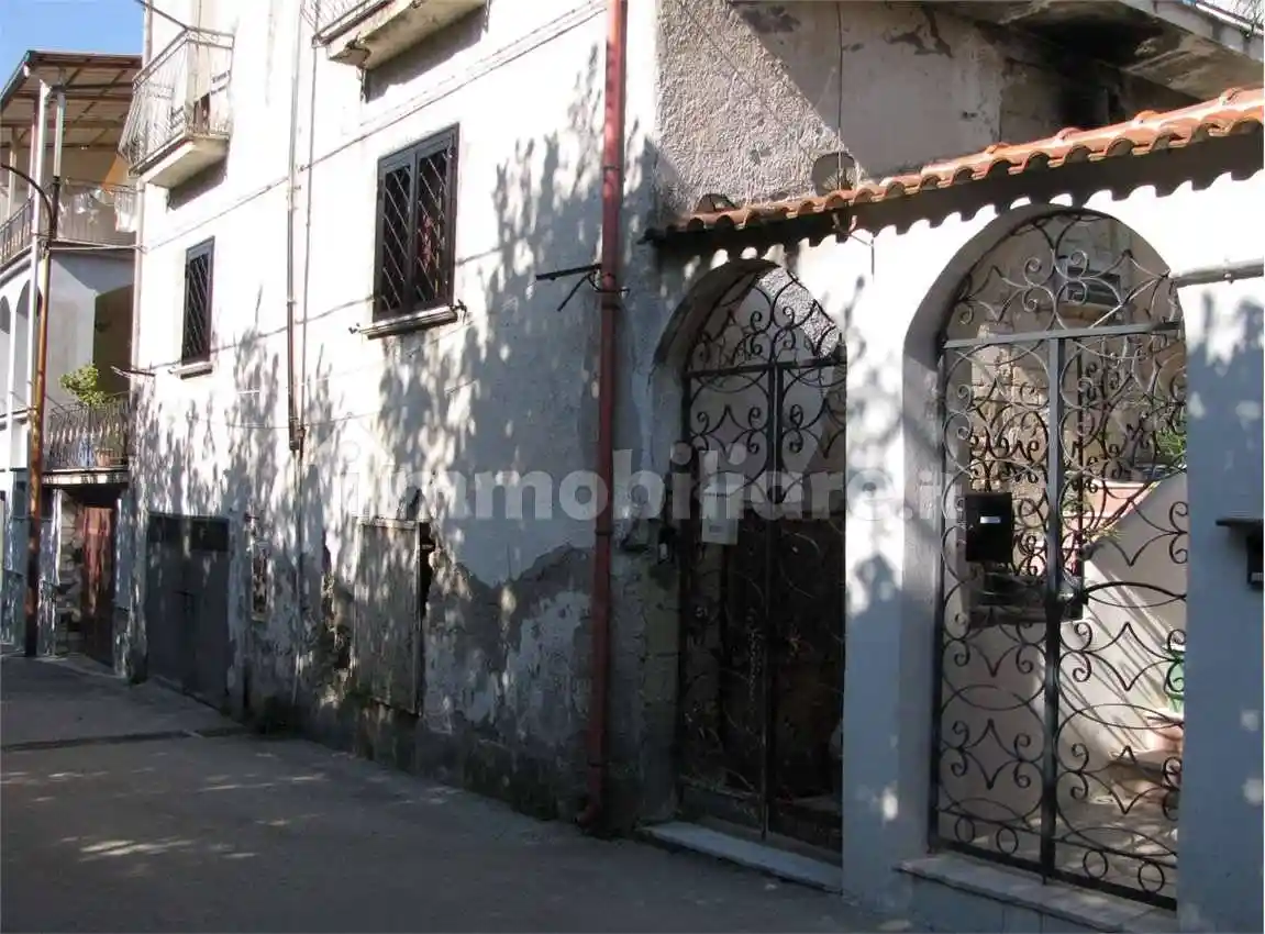 Appartamento in vendita a Teano