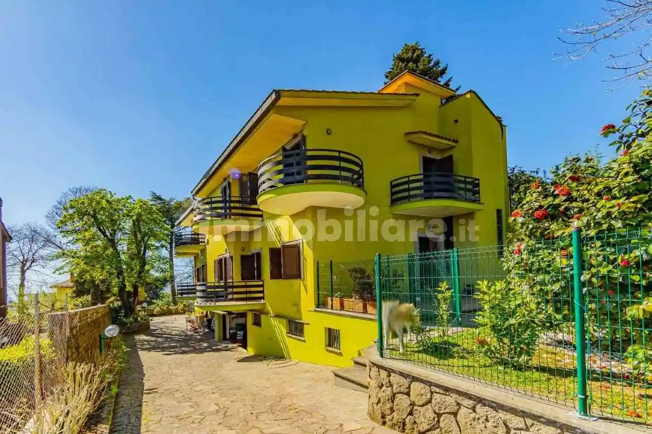 Villa in vendita a Ariccia