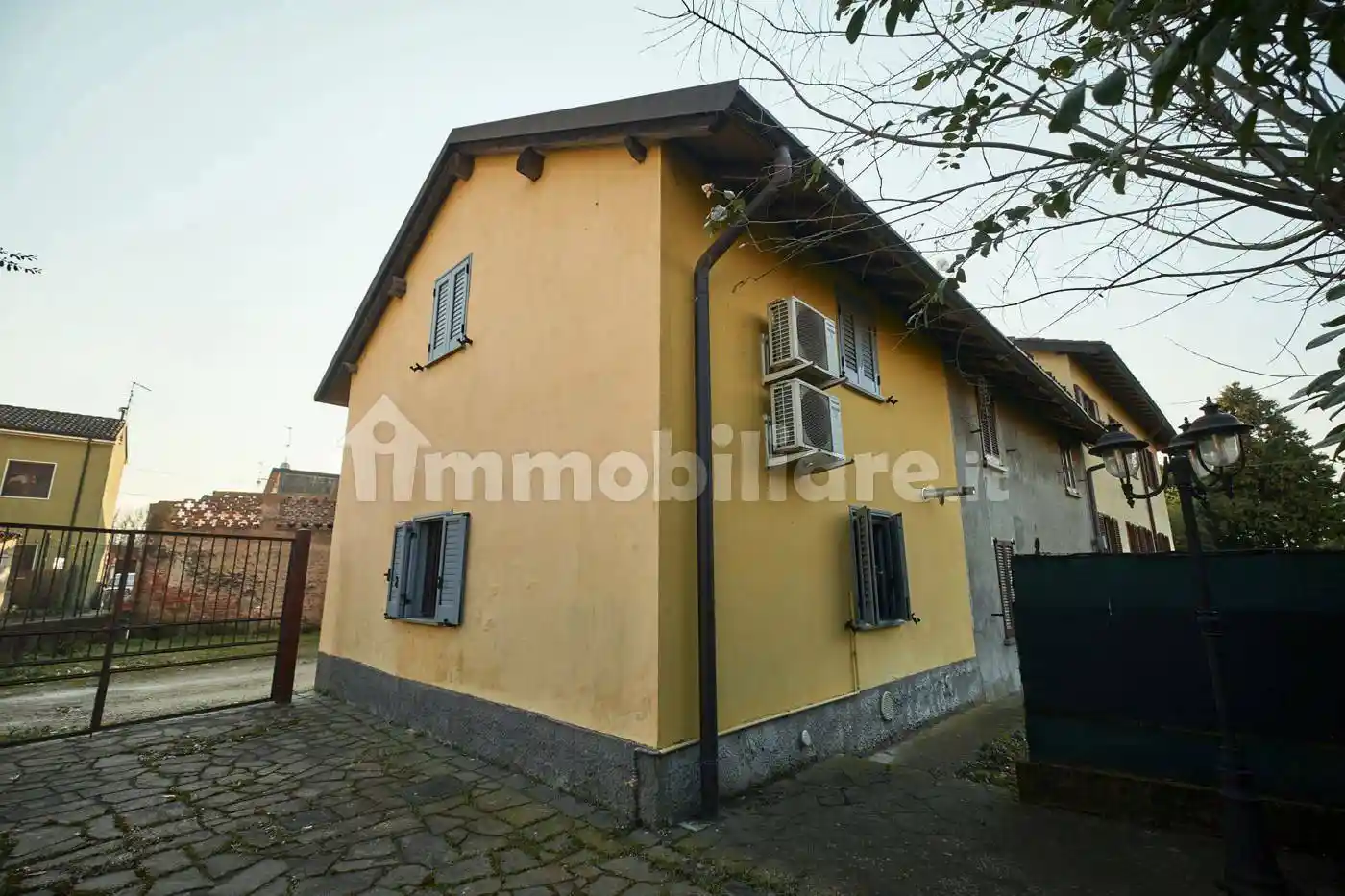 Appartamento in vendita a Giussago