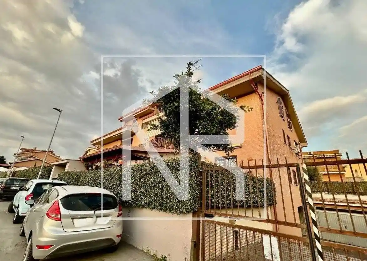 Appartamento in vendita a Guidonia Montecelio