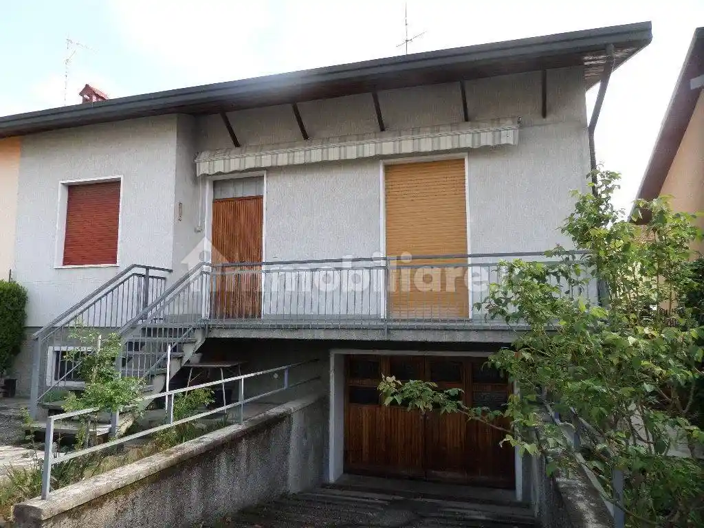 Villa in vendita a Rescaldina