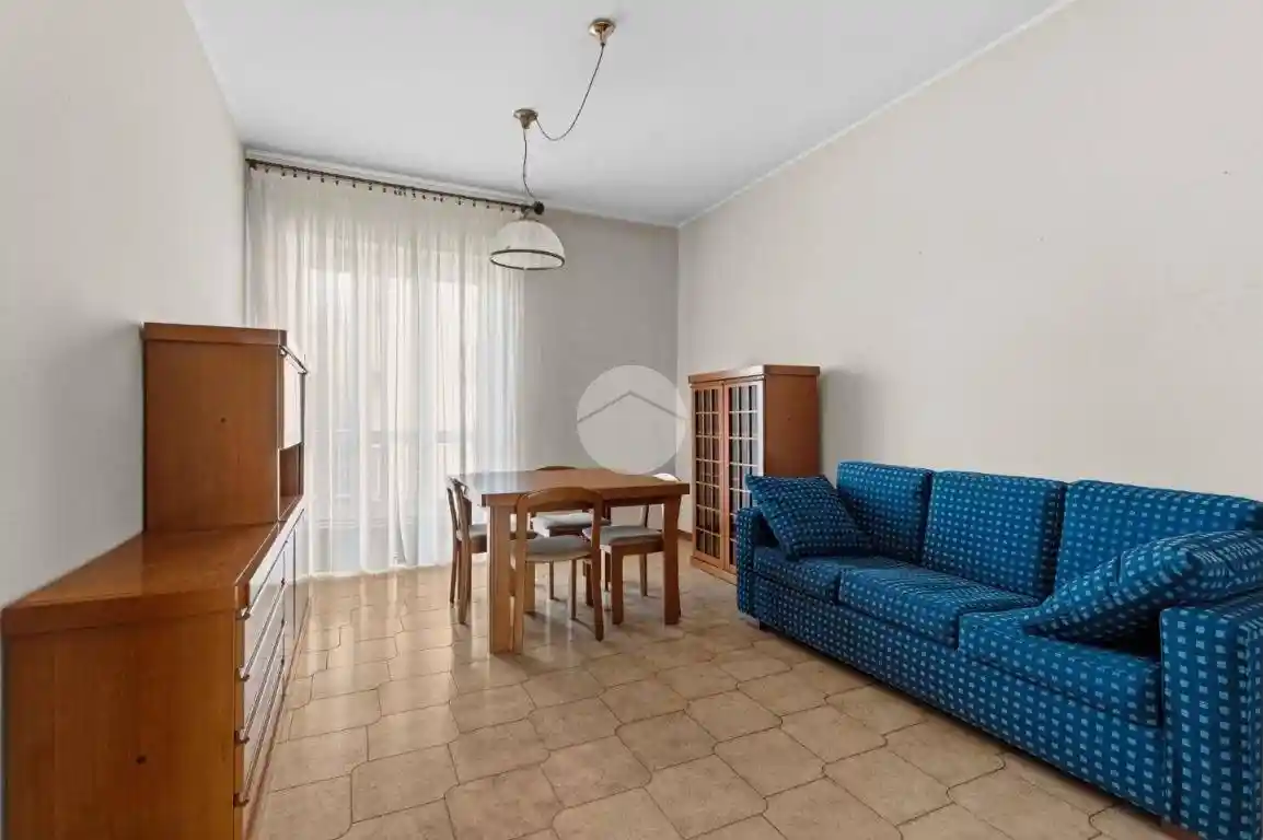 Appartamento in vendita a Trezzano sul Naviglio