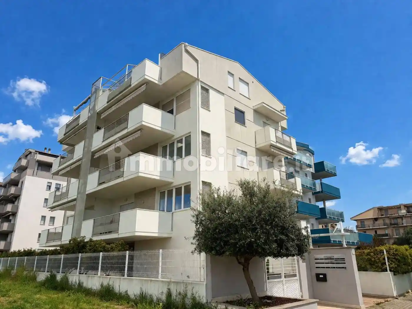 Appartamento in vendita a Alba Adriatica