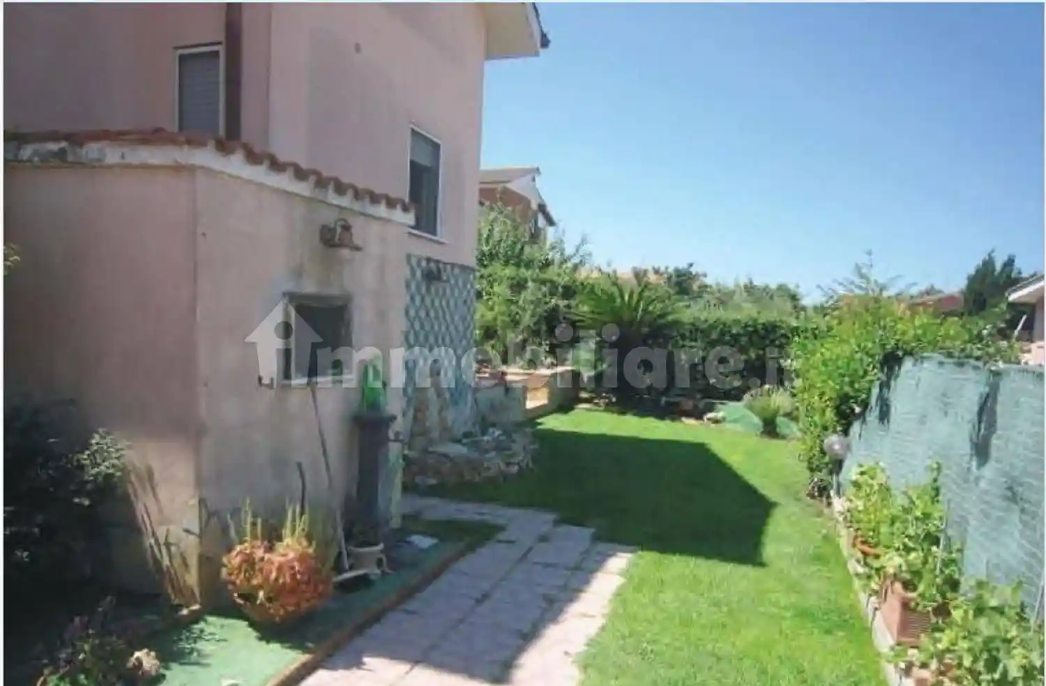 Appartamento in vendita a Ardea