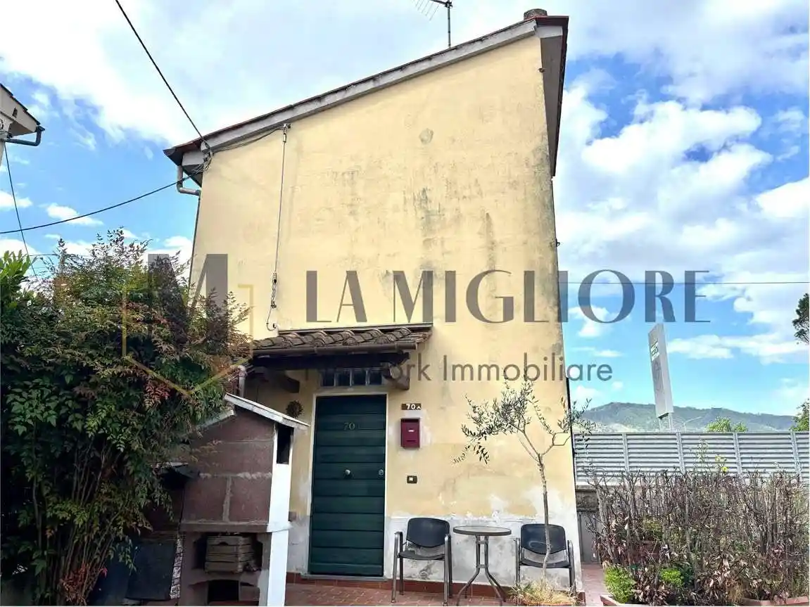 Casa indipendente in vendita a Serravalle Pistoiese