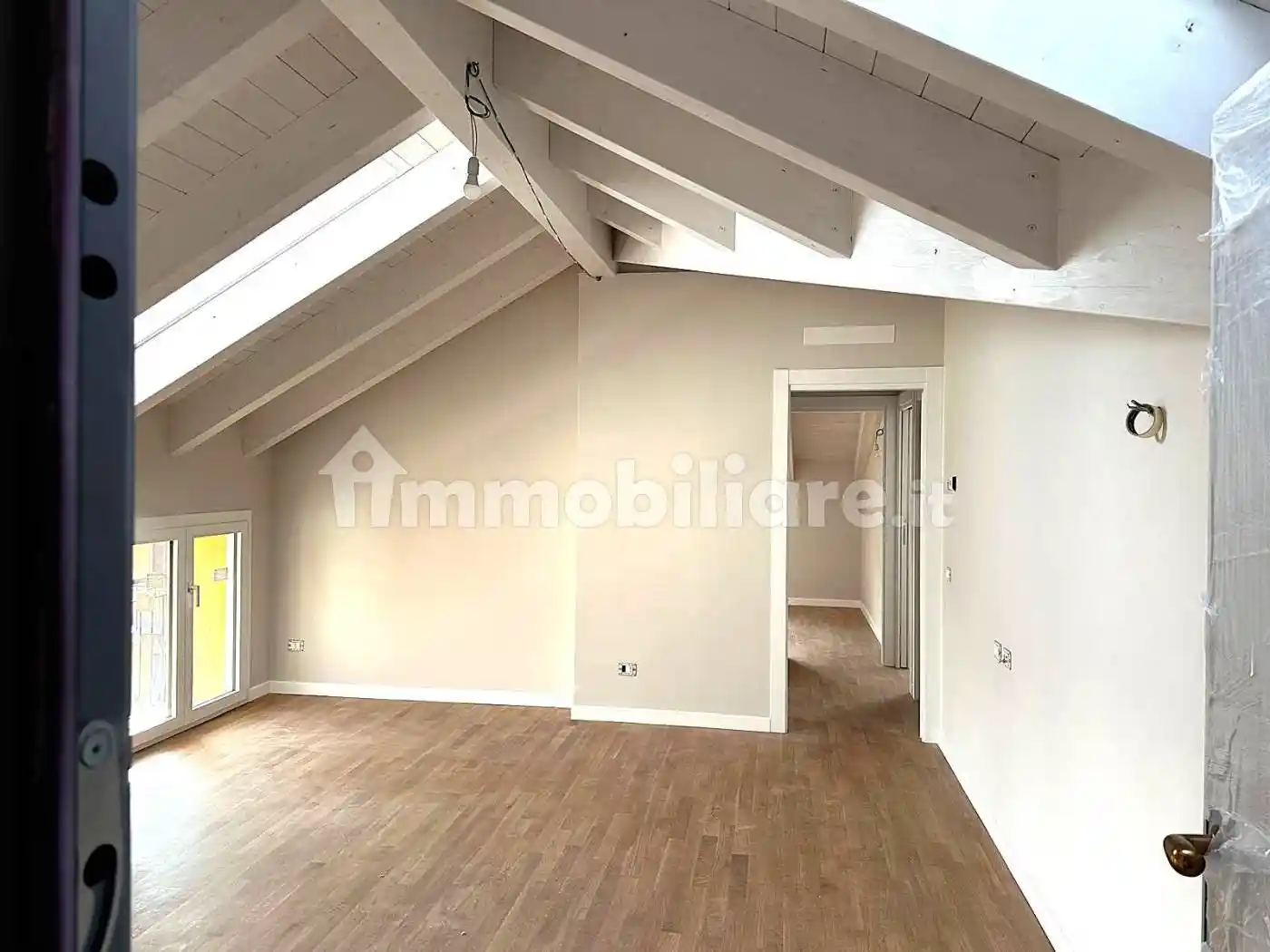 Appartamento in vendita a Pregnana Milanese