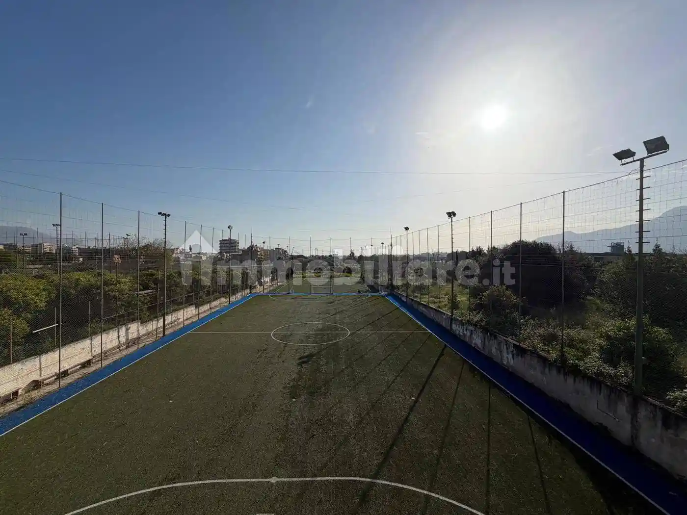Palazzo - Edificio in vendita a Palermo
