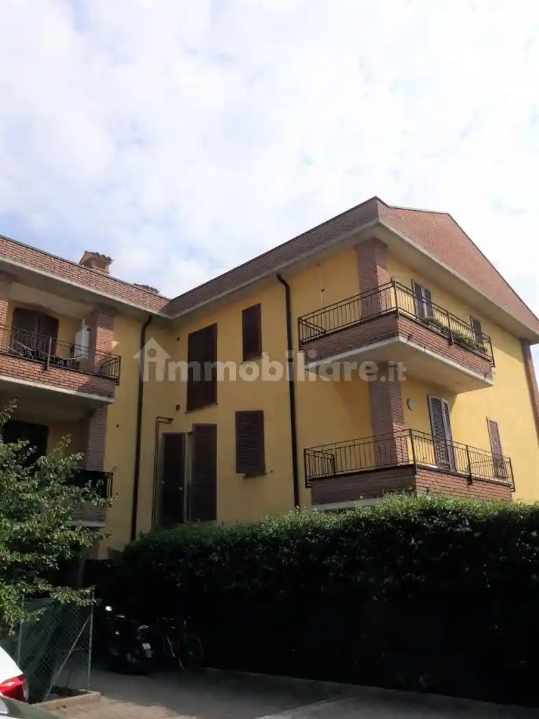 Appartamento in affitto a Gerre de' Caprioli