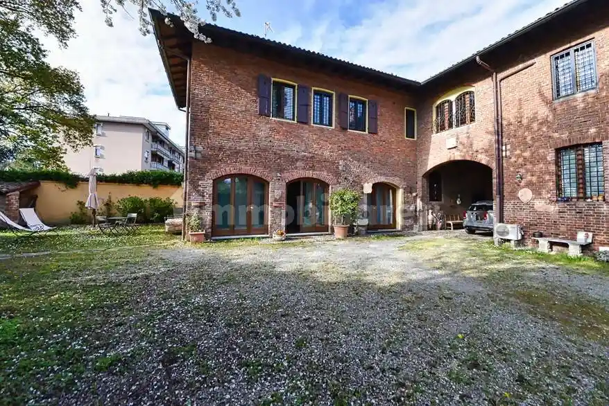 Villa in vendita a Paderno Dugnano