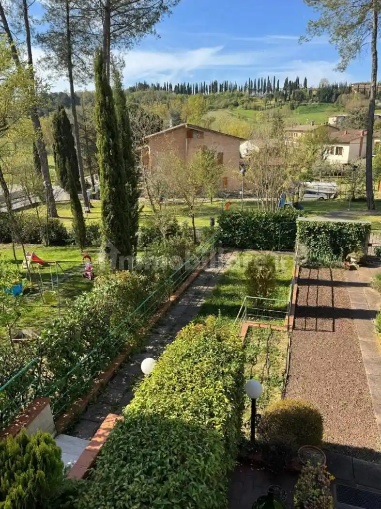 Casa indipendente in vendita a Castelnuovo Berardenga