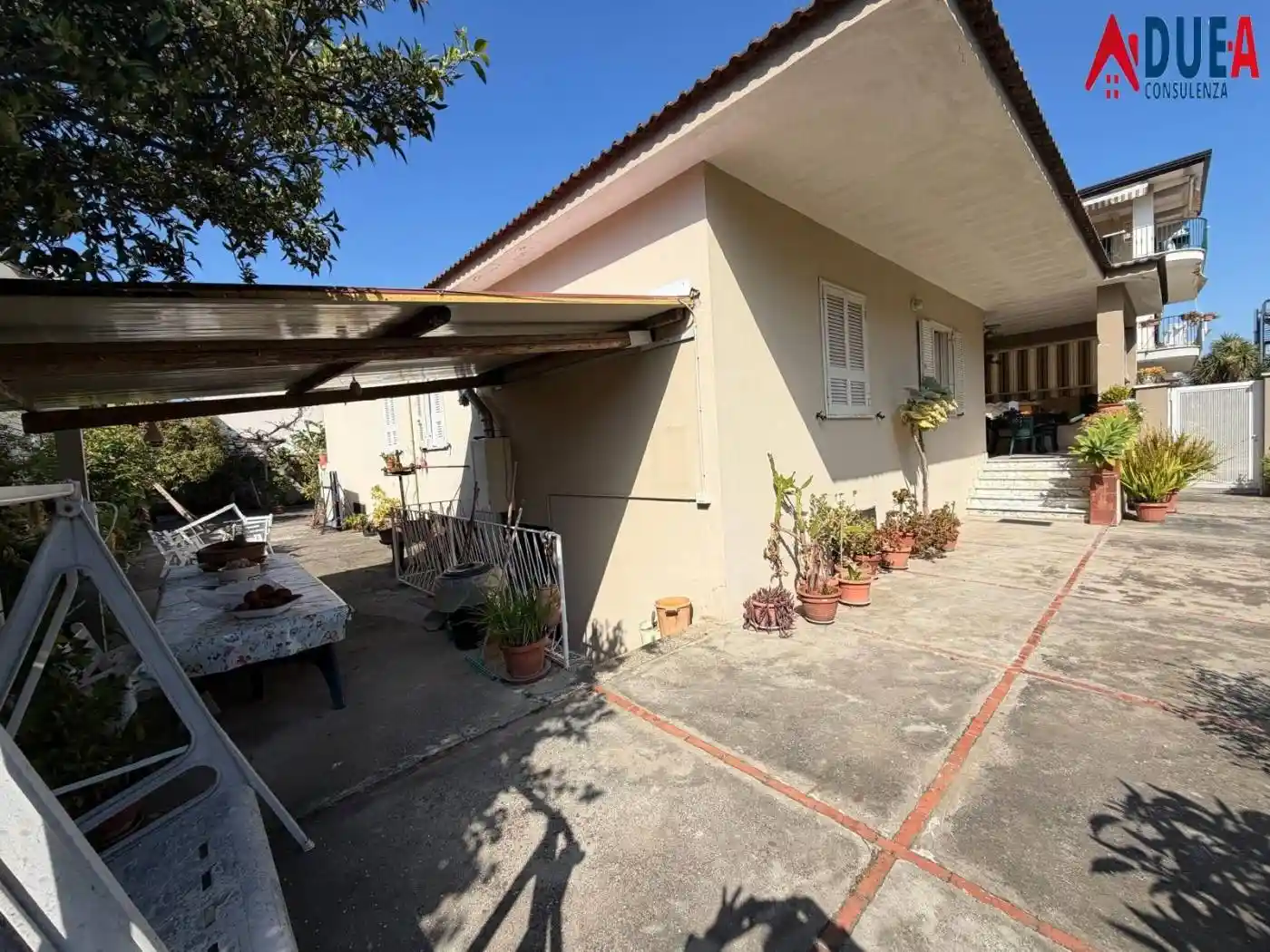 Villa in vendita a Parete