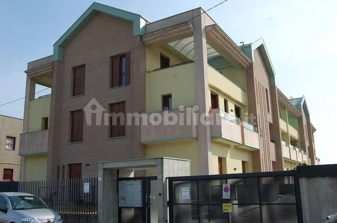 Appartamento in vendita a Villasanta