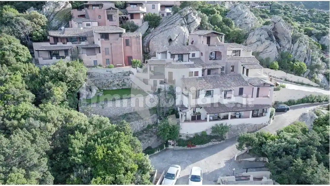 Appartamento in vendita a Arzachena