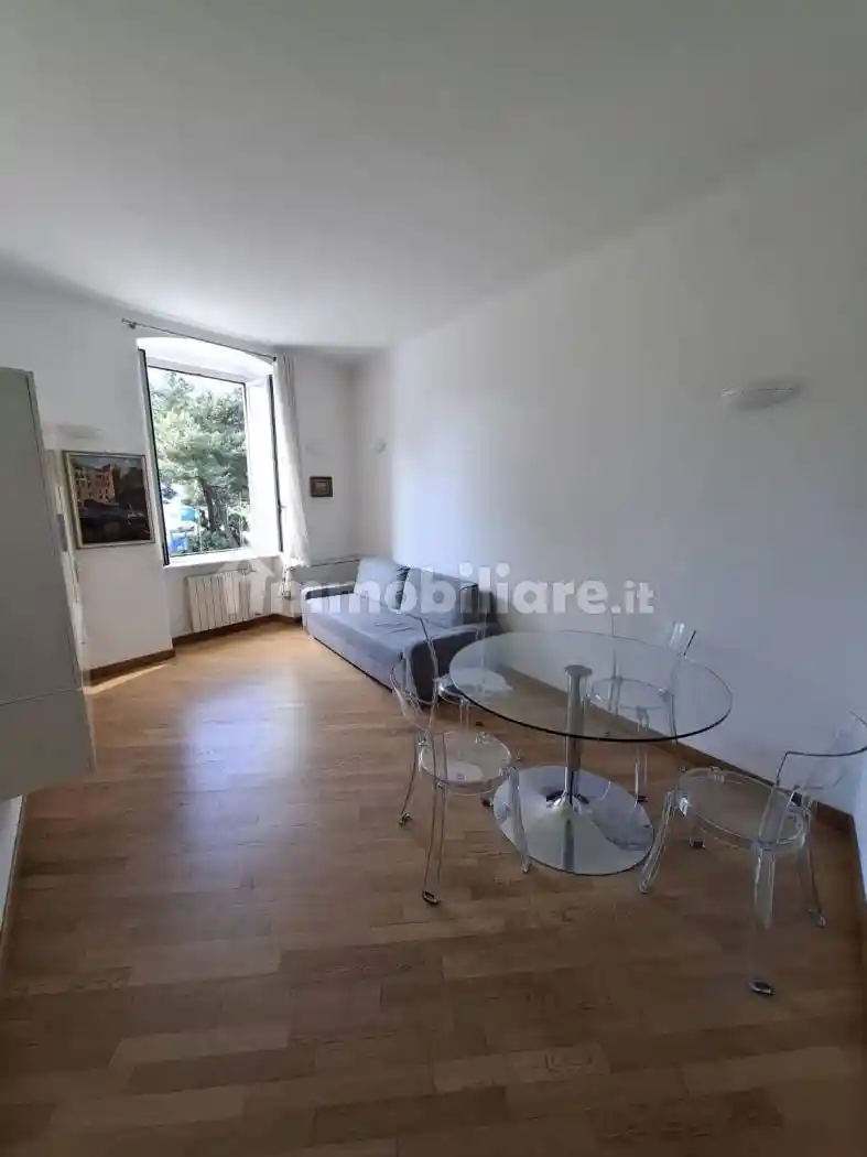 Appartamento in affitto a Genova