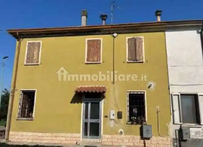 Appartamento in vendita a Roncoferraro