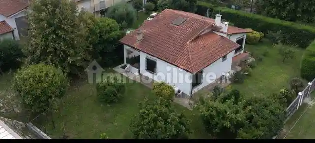 Villa in vendita a Camaiore