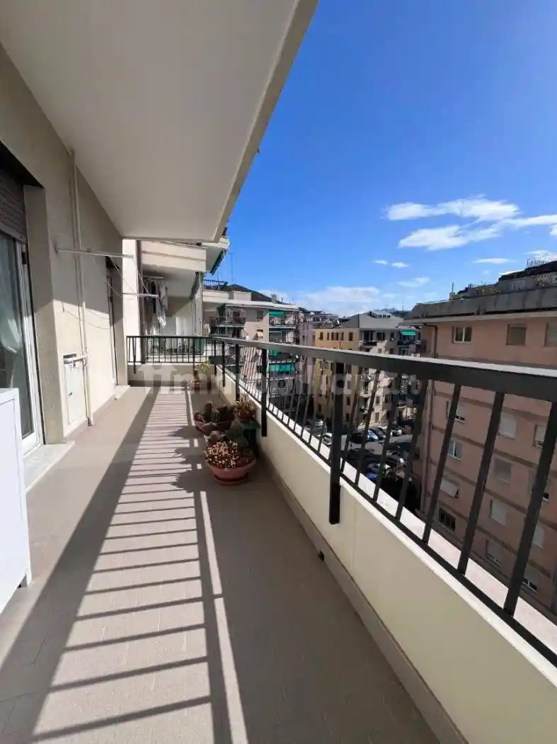 Appartamento in vendita a Genova