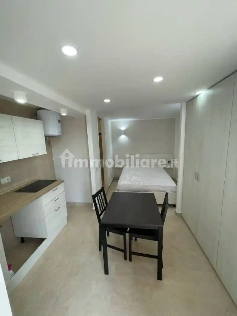 Appartamento in affitto a Napoli