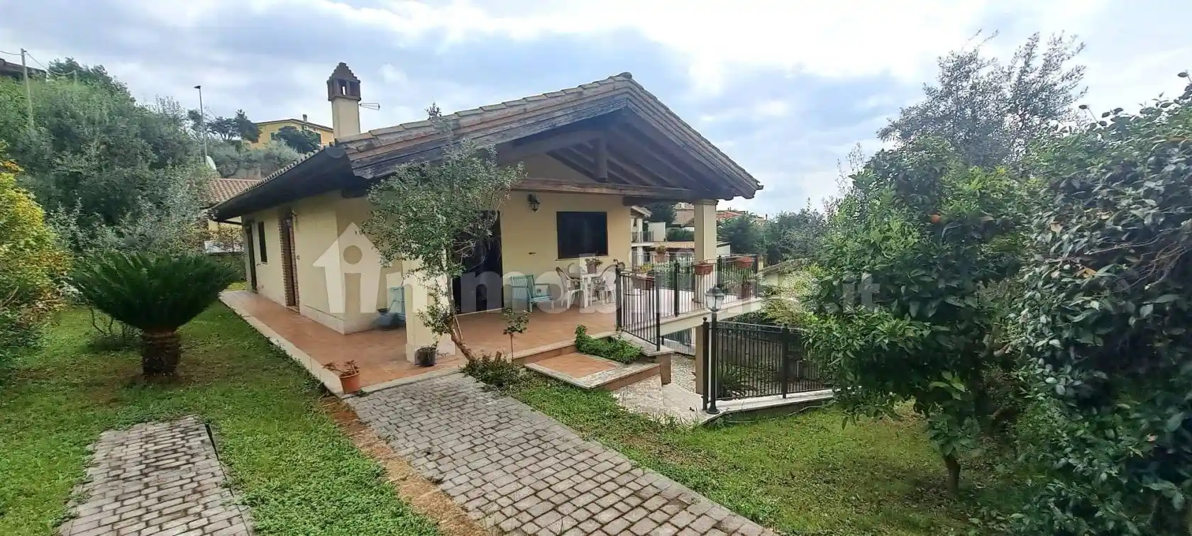 Villa in vendita a Riano