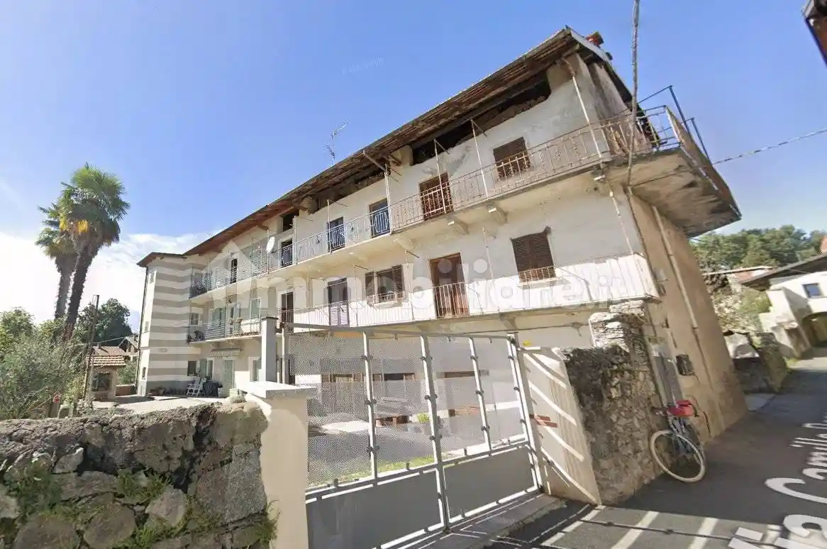 Casa indipendente in vendita a Invorio