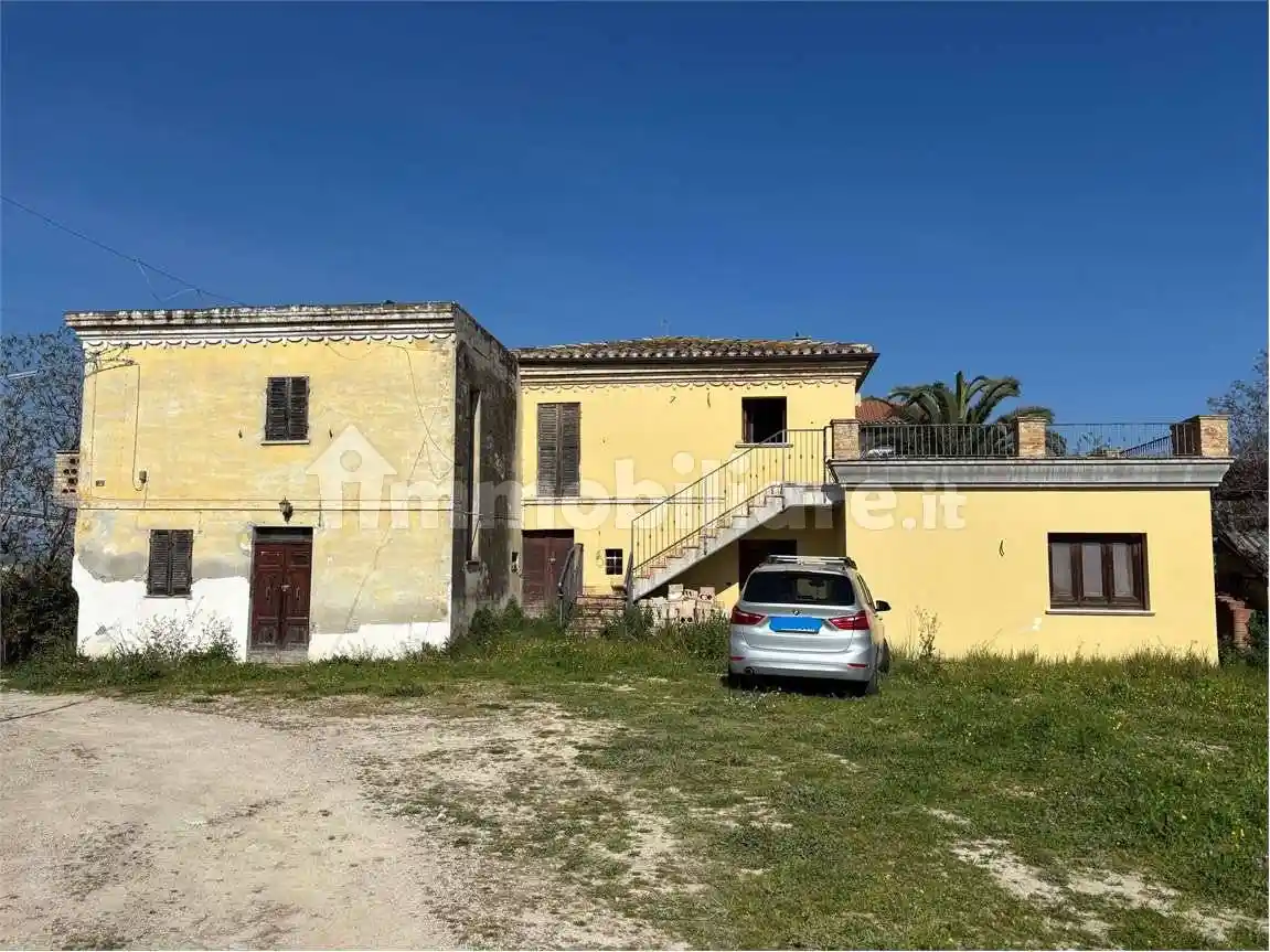 Casa indipendente in vendita a Elice