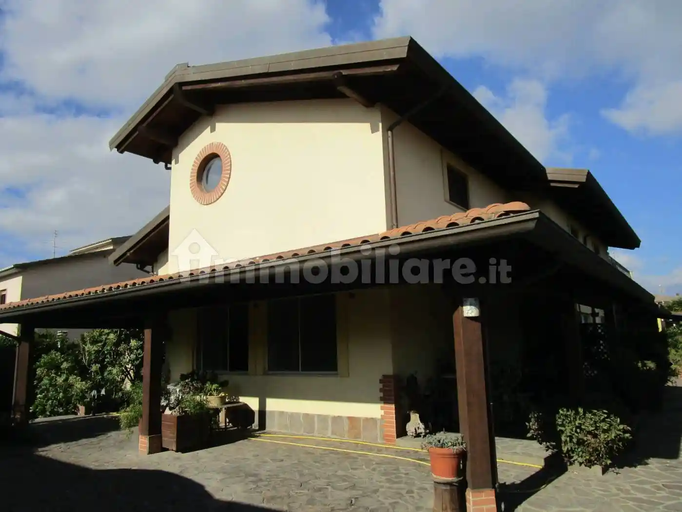 Villa in vendita a Aprilia