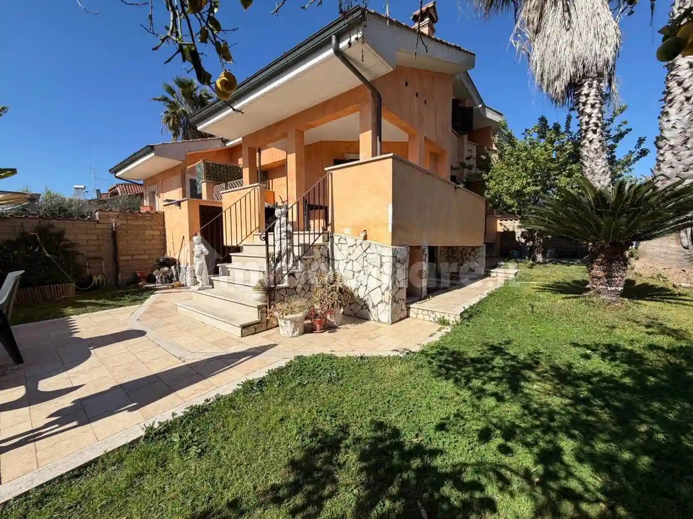 Villa - foto 2