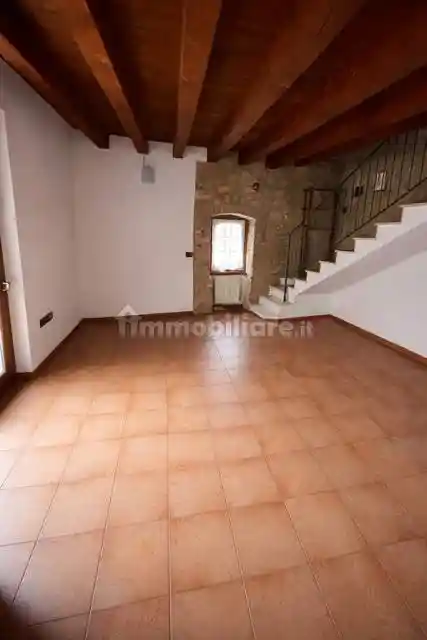 Appartamento in affitto a Adro