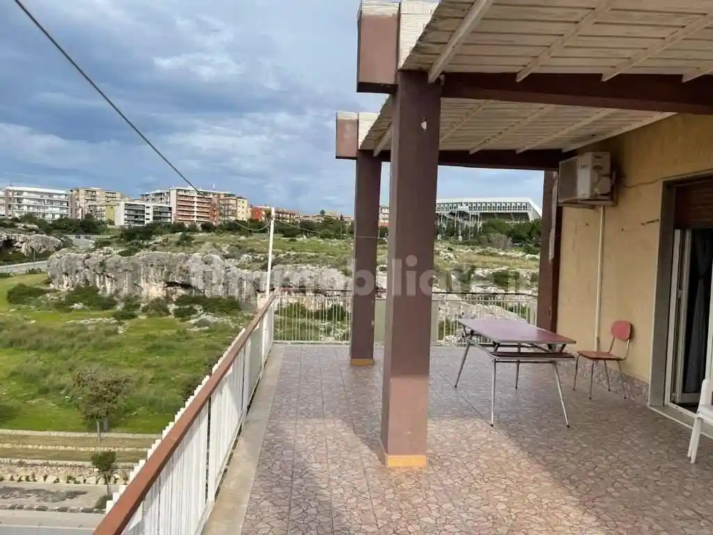 Appartamento in affitto a Siracusa