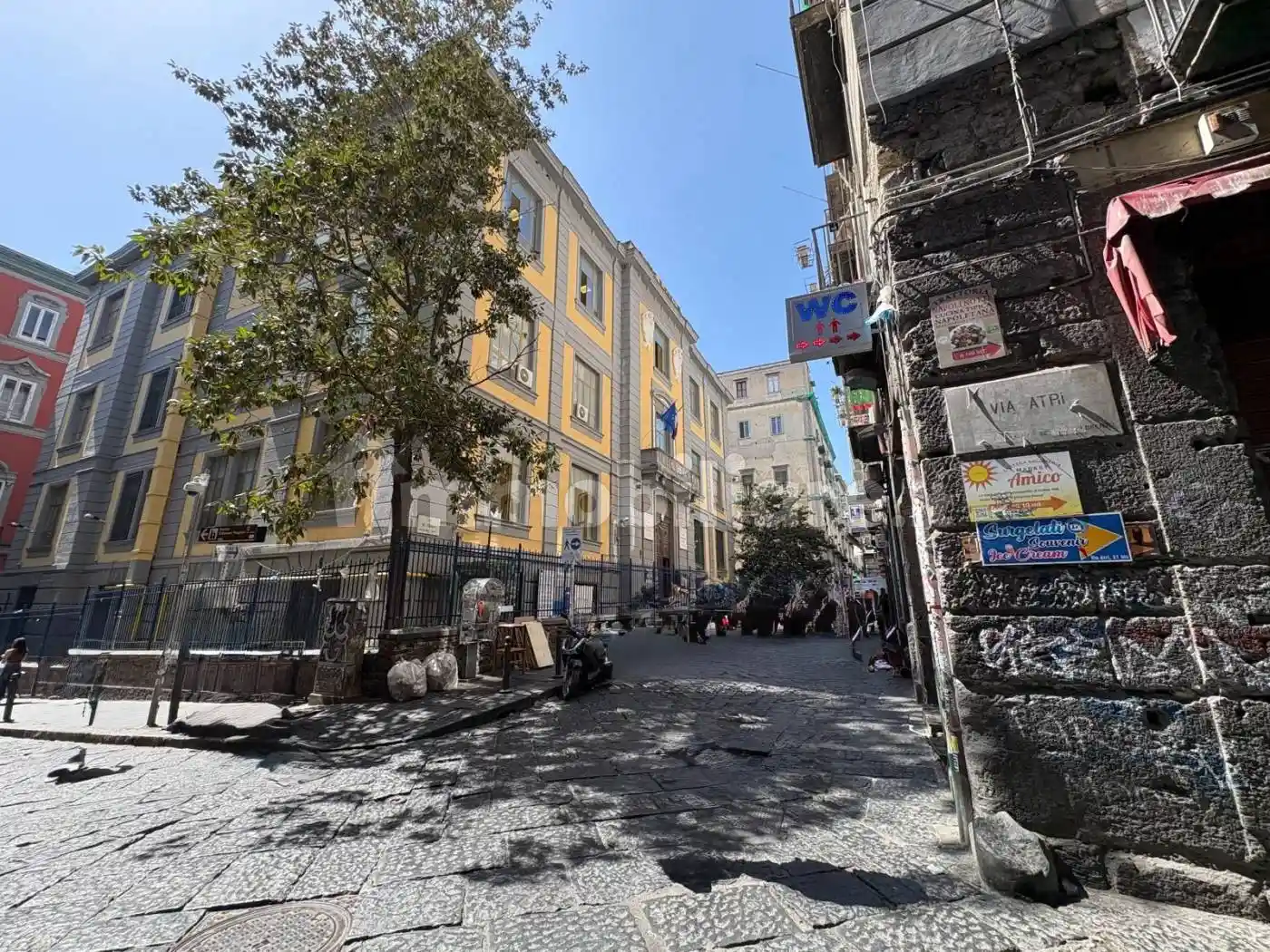 Appartamento in vendita a Napoli