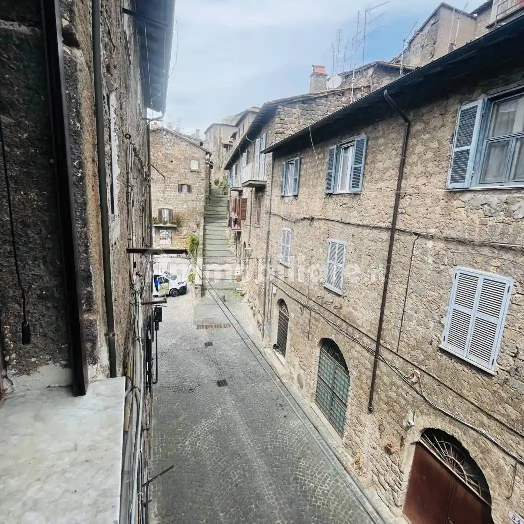 Casa indipendente in vendita a Ronciglione