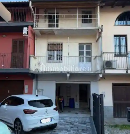 Casa indipendente in vendita a Cameri